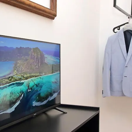 Apartment Tm *